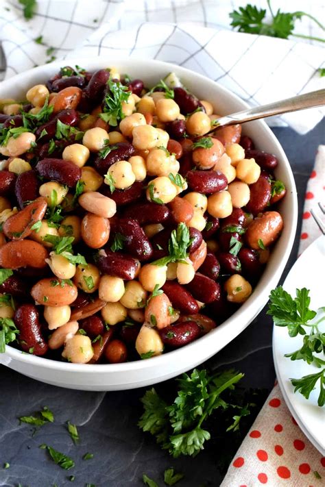 5-minute-bean-and-chickpea-salad-lord-byrons-kitchen image