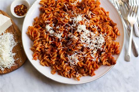 fusilli-alla-salsiccia-pasta-with-tomato-sugo-and image