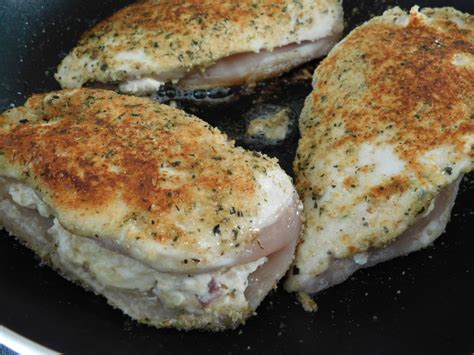 garlic-bacon-and-cheese-stuffed-chicken-breast image