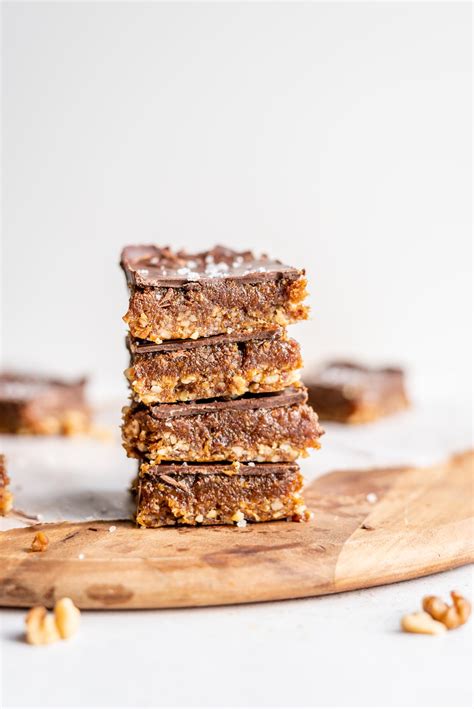 no-bake-chocolate-caramel-bars-recipe-running-on image
