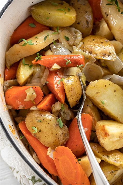 chicken-pot-roast-the-cozy-apron image