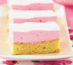 marshmallow-slice-recipe-chelsea-sugar image