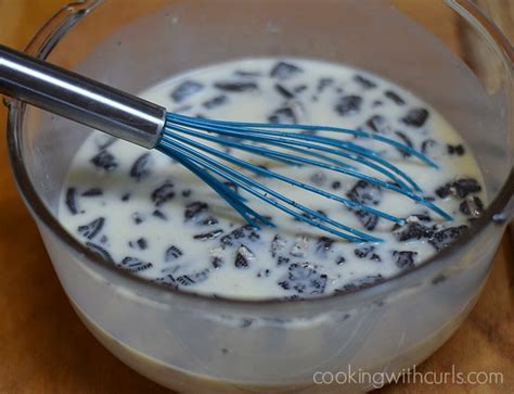 cookies-and-cream-pudding-pops-cooking-with-curls image