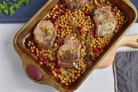 one-pan-rosemary-garlic-pork-chops image