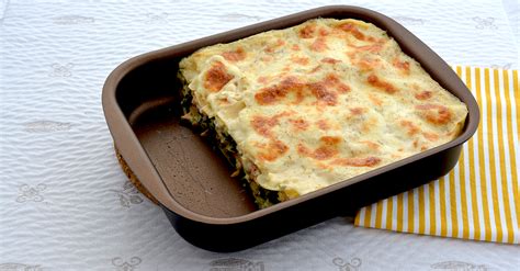 salmon-lasagna-with-spinach-pattysaveurscom image