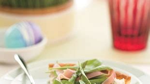 mascarpone-ham-and-asparagus-tart-recipe-bon image