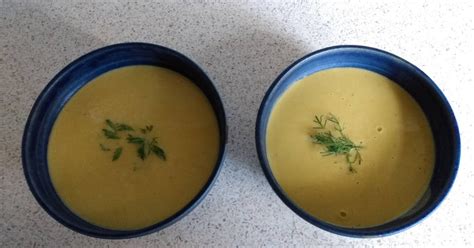 making-vegetable-soups-in-a-vitamix-blender-crafty image