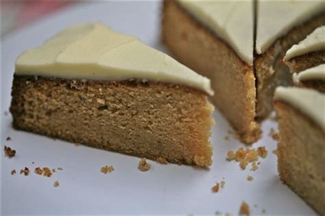 honey-cake-with-honey-buttercream image