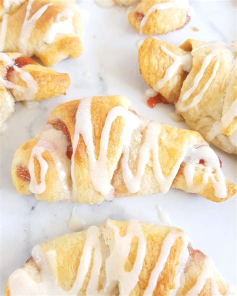 jam-filled-crescent-rolls-beat-bake-eat image