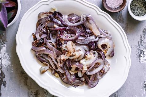 roasted-red-onions-so-easy-only-30-minutes-5 image