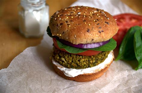 millet-veggie-burgers-fablunch image