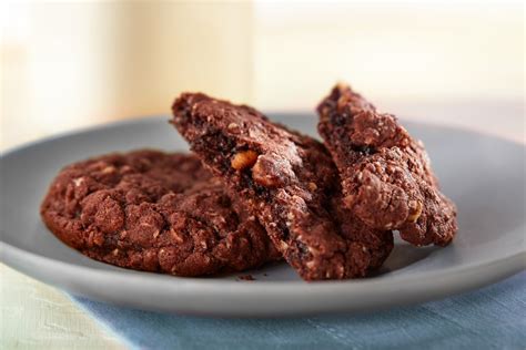 soft-chocolate-oatmeal-cookies-recipe-hersheys image