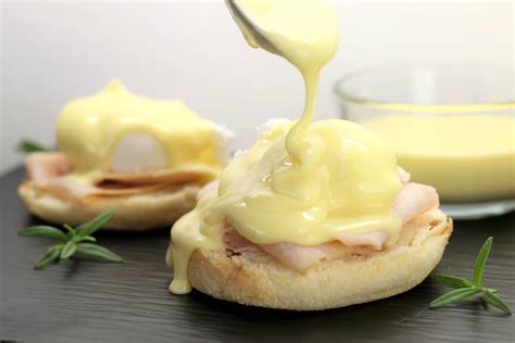 step-by-step-hollandaise-sauce-recipe-earth-food image