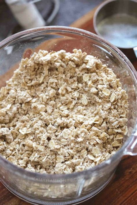 oat-crumble-topping-for-any-warm-baked image