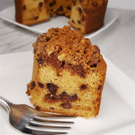 best-ever-chocolate-chip-coffee-cake-this-old-gal image