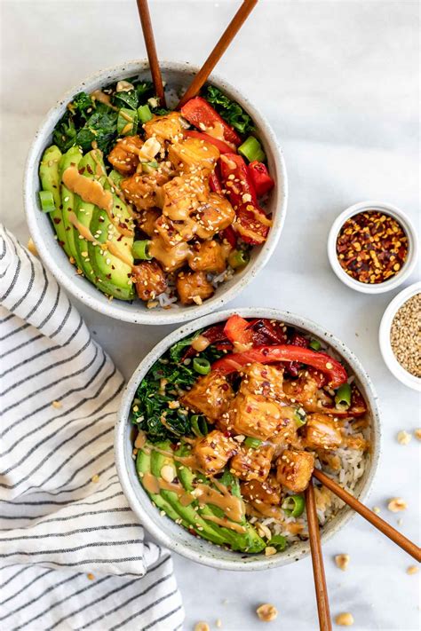 easy-and-crispy-baked-peanut-tofu-bowls-eat-with image