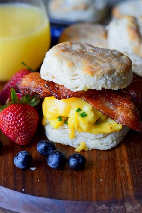 bacon-egg-and-cheese-biscuit-sandwich-video image