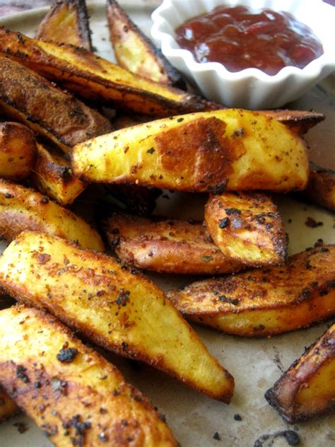 paprika-spiced-potato-wedges-julias-cuisine image