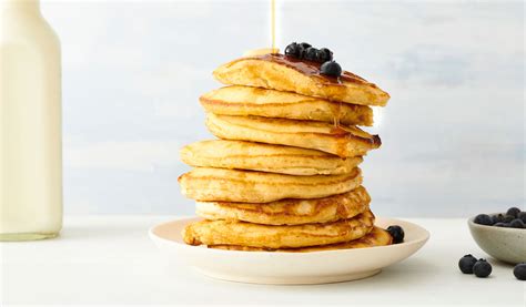 buttermilk-pancakes-farmers-dairy image