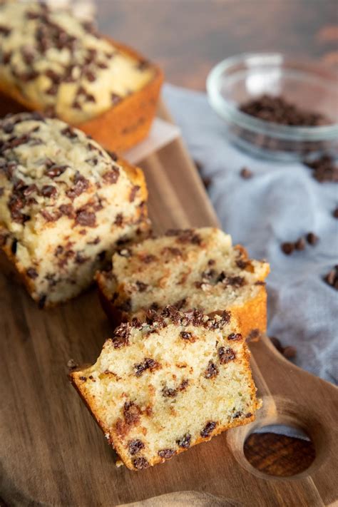 chocolate-chip-bread-kylee-cooks image