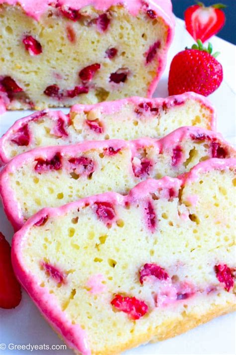 strawberry-bread-recipe-greedy-eats image
