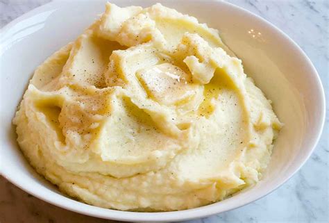 easy-mashed-potatoes-recipe-leites-culinaria image