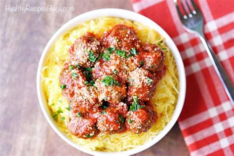 spaghetti-squash-and-meatballs-healthy-recipes-blog image