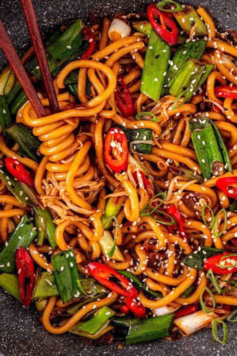 spicy-asian-noodles-ready-in-just-10-minutes-the image