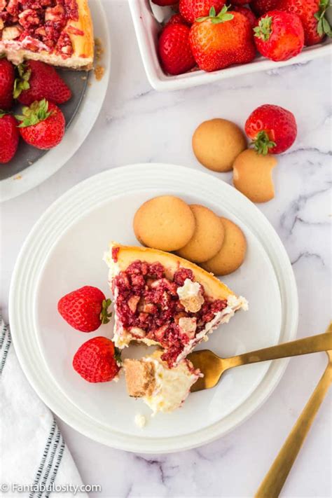 strawberry-crunch-cheesecake-fantabulosity image