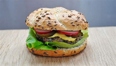 adzuki-beans-veggie-burger-vegetarian-beef-burger image