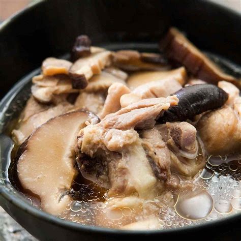 chicken-soup-with-ginger-and-shiitake-mushrooms image