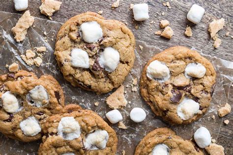smores-marshmallow-cookies-simply image