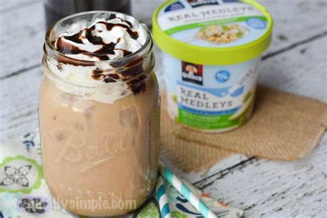 easy-to-make-iced-mocha-recipe-typically-simple image