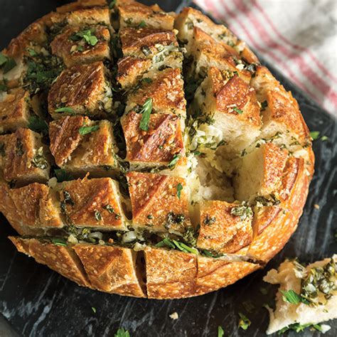 cheesy-garlic-herb-pull-apart-bread-paula-deen image