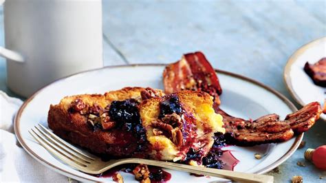 baked-french-toast-with-pecan-crumble-recipe-bon image