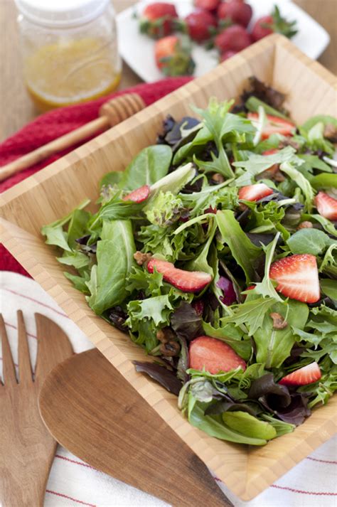 strawberry-arugula-salad-with-honey-lime-vinaigrette image