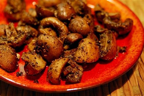 sauted-cremini-mushrooms-recipe-spice-trekkers image