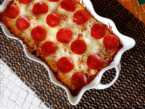 sausage-pepperoni-pizza-casserole-amandas-cookin image