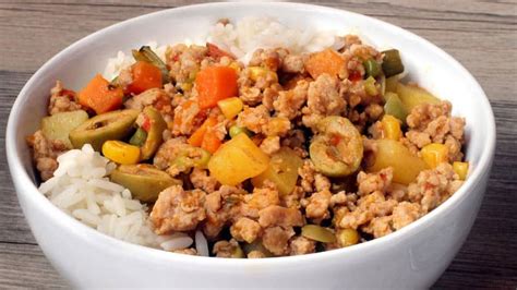 how-to-cook-best-pork-giniling-guisado-eat-like-pinoy image