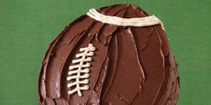 football-cake-recipe-for-super-bowl-womans-day image