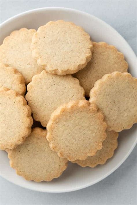 cardamom-cookies-recipe-baked-by-an-introvert image