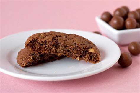 chocolate-malted-whopper-cookies-brown-eyed-baker image