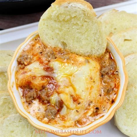 cheesy-lasagna-dip-an-easy-and-delicious-appetizer image