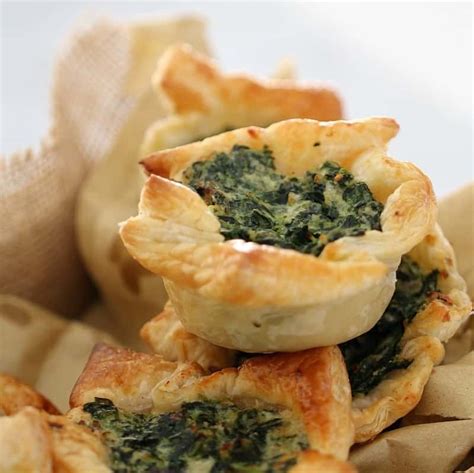 spinach-ricotta-tarts-freezer-friendly-bake-play-smile image