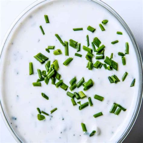 low-sodium-ranch-dressing-the-kidney-dietitian image