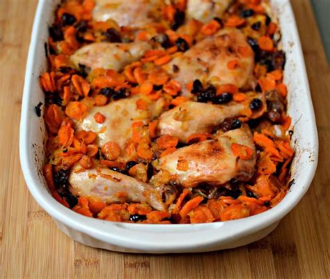 tzimmes-smothered-chicken-one-pan-super-soft image