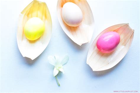 naturally-dyed-pickled-easter-eggs-recipe-little-luxury image