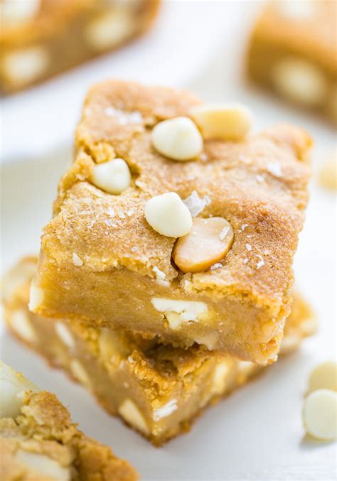 white-chocolate-macadamia-nut-cookie-bars-baker image