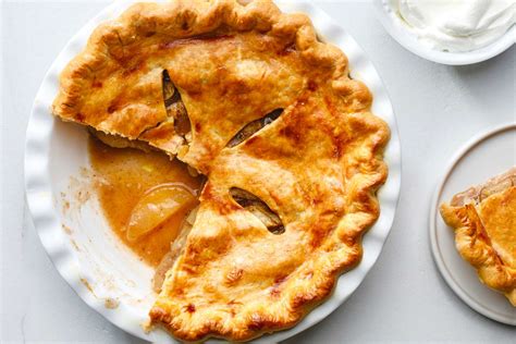 old-fashioned-apple-pie-recipe-the-spruce-eats image