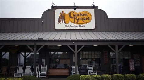 this-cracker-barrel-theory-explains-why-you-like-your image